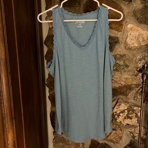 Woman’s size Large light teal blue v neck tank by natural reflections